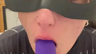 Spider Woman Plays With Her Pussy😈🔥