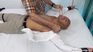 Submissive hunk Leon Carrera has himself tickle tormented