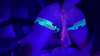Extreme kinky Fisting with some glowing Lube