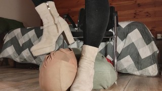 BOOTS,SOCKS AND FOOT WORSHIP