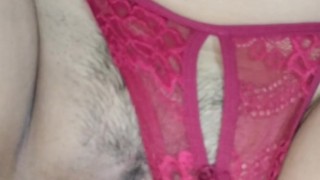 ADONISAFRODITA- Latina cachonda juega con su ano y coño para recibir una polla gruesa por EL CULO