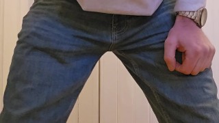 Another piss video, strong