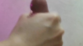 Gros plan a girl masturbating a dick stepsister