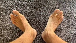 Do you like my feet?