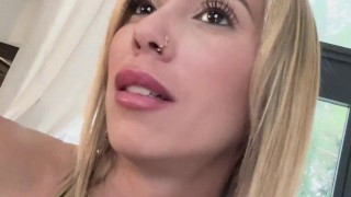 Littleangel84 - Bonne à tout faire : ménage et sodomie chez un client inconnu - Prank