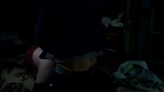 Le chupo el culo y cogemos de perrito por la noche