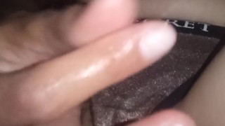 Ando bien mojadita pensando en como me van a dar en la noche