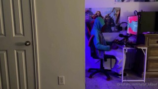 Stranger leaves a Gift