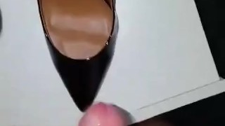 Cum on Heels