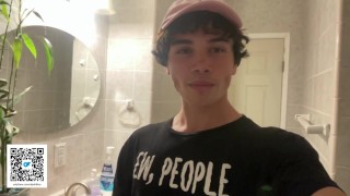 Twink Masturbates Inside His Bathroom While Family Is Home!