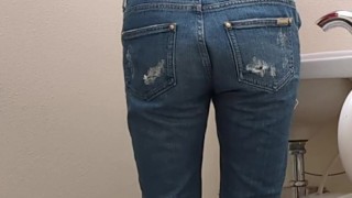 「車停めてコンビニ寄って！」性欲モンスターギャルはコンビニをセックスポイントだと勘違いしています。