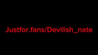 Taking a piss (clip)