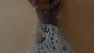 Me dan ganas de mamar y me habla, nos vamos a bañar y me folla como a mi me gusta, VER FINAL