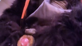 Gorilla shoots a monster load in hot barrel toy.🦍💦