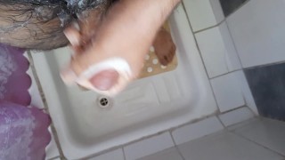 Masturbation en la ducha