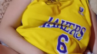 Me lubrico bien y me cogió 😈👅