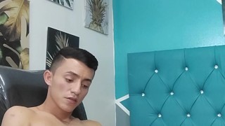  jerking off for my girlfriend and I cum for her in my room