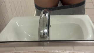 public bathroom nut 💦