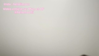 Jeune streameuse suce une grosse bite