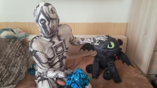Robot and Toothless in bed..2 times