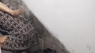 Indian housewife make fucking video with neighbour