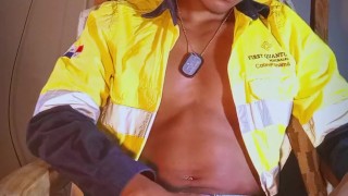 Guy masturbates and has cumshot in a condom