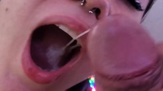 POV putita me saca toda la leche ¡no duda en tragarla toda!