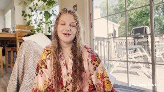 Ersties - Sexy MILF Ivy Shows Us Her Masturbation Skills