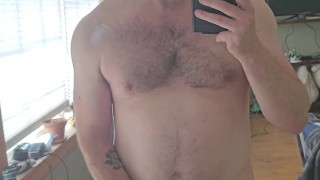 Eye contact jerkoff with cumshot