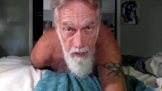 21 Year Old Wants Experienced Daddy