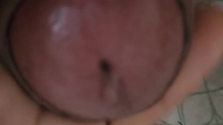 Mis bolas ricas piden por una chupadita de pene