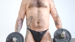 Training fitness taking clothes off every round