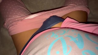 I can't stand the urge to put my fingers in!!!! WANTS DICK😈
