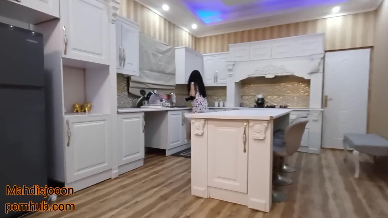 سکس ایرانی با ع.م..ه حشریم وقتی کسی خونه نبود ترتیبشو دادم ، میگه کیر بده  کیر میخوام پر از مکالمه ف