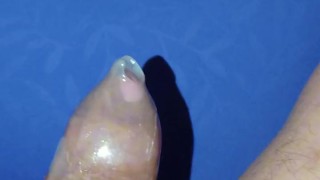 La hago venir hasta con los dedos