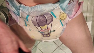 Making Cummies Buzzing My SOAKED ABDL Diaper