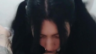 Ele gozou tanto na minha bucetinha depois que sentei com força que até escorreu 🔥🔥