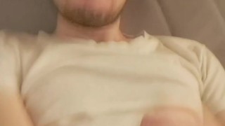 Eccitazione maschile all'italiana con un cazzo bello grosso