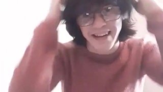 maxi tries on FOUR pairs of booty shorts + candid chatting~!! :3