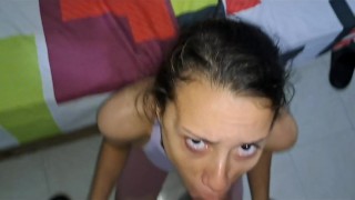 mamada mañanera, puta colombiana paula_smile le gusta ordeñar vergas