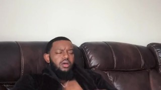 shiny BBC FUCKS his hand before work | Mr.J1023