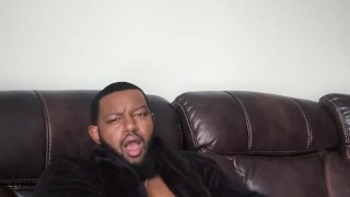 shiny BBC FUCKS his hand before work | Mr.J1023