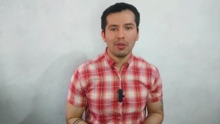 Supervisor casado de la maquiladora penetra a pelo a su empleado en los baños de la maquila! Relato