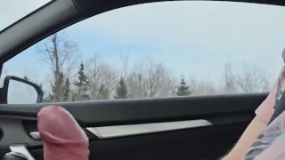 Jerking and cumming on the highway