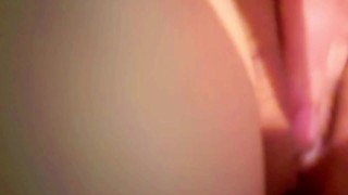 Rubbing My Pussy to the Rhythm of the Beat!