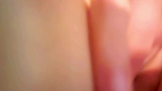 Rubbing My Pussy to the Rhythm of the Beat!