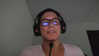 Reacción a "Casi me corro adentro de mi asistente personal" de Alicia Trece