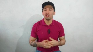 Hombre maduro le da verga a pelo a su joven compañero en el almacen de la tienda! Relato sexual