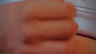 Me masturbo frente de cámara