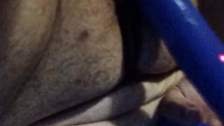 Buzzing Paradise - Rope, Clothes Pins, and a Vibe